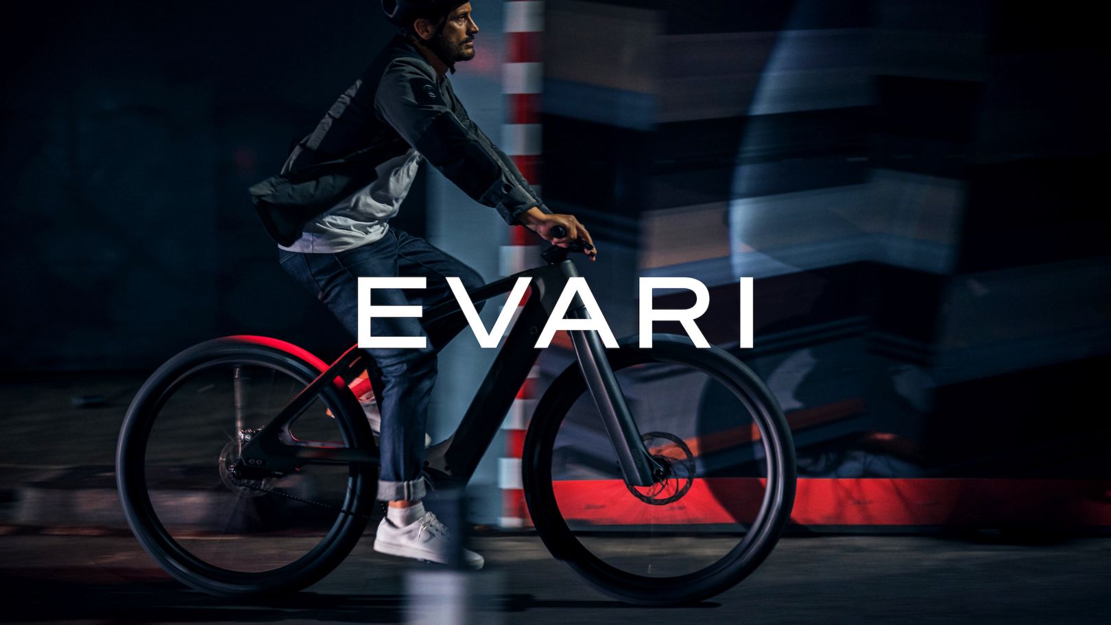 电动自行车Evari Bikes标志设计